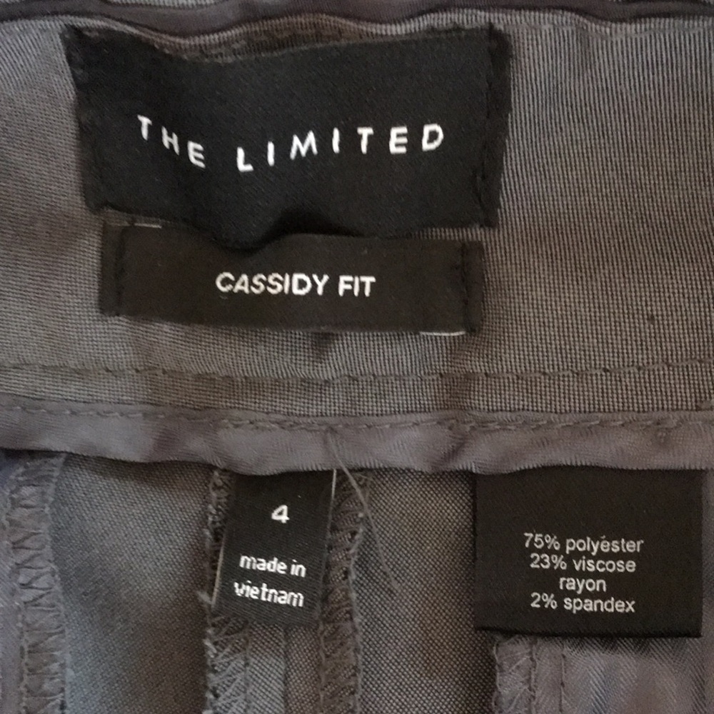 Grey jacket and pants set/suit - Picture 5 of 7